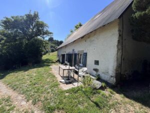 achat immobilier-sancy-la petite fermette dans la prairie