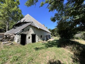 achat immobilier-sancy-la petite fermette dans la prairie