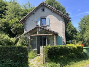 achat immobilier/auvergne/sancy/la maison du garde barrière