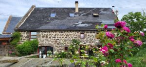 achat immobilier/auvergne/sancy/superbesse/la petite ferme près de la fontaine