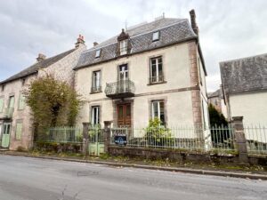 achat immobilier auvergne sancy élégante maison