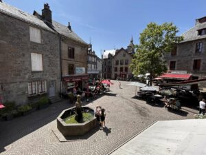 immobilier/auvergne/besse/carctére et charme