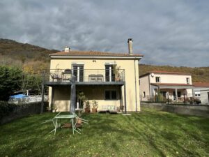 Avec la rivière au bout du jardin/achat immobilier/Sancy