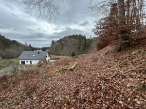 Achat/vente/immobilier/Auvergne/terrain constructible/Murol