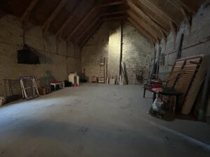 Achat/vente/auvergne/sancy/maison de pays en pierre