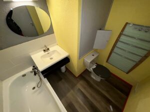 Studio idéalement situé centre de superbesse