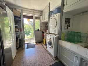 Maison en pierre dans son parc proche superbesse